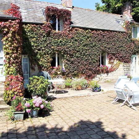 דירות Juvigny-Val-d'Andaine Le Glycine A Manoir Sainte Cecile מראה חיצוני תמונה